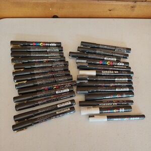 Lot of 26 Uni Posca Mitsubishi Gold‎ x 14 Silver x 8 PC-3m  White x 3 Black x 2